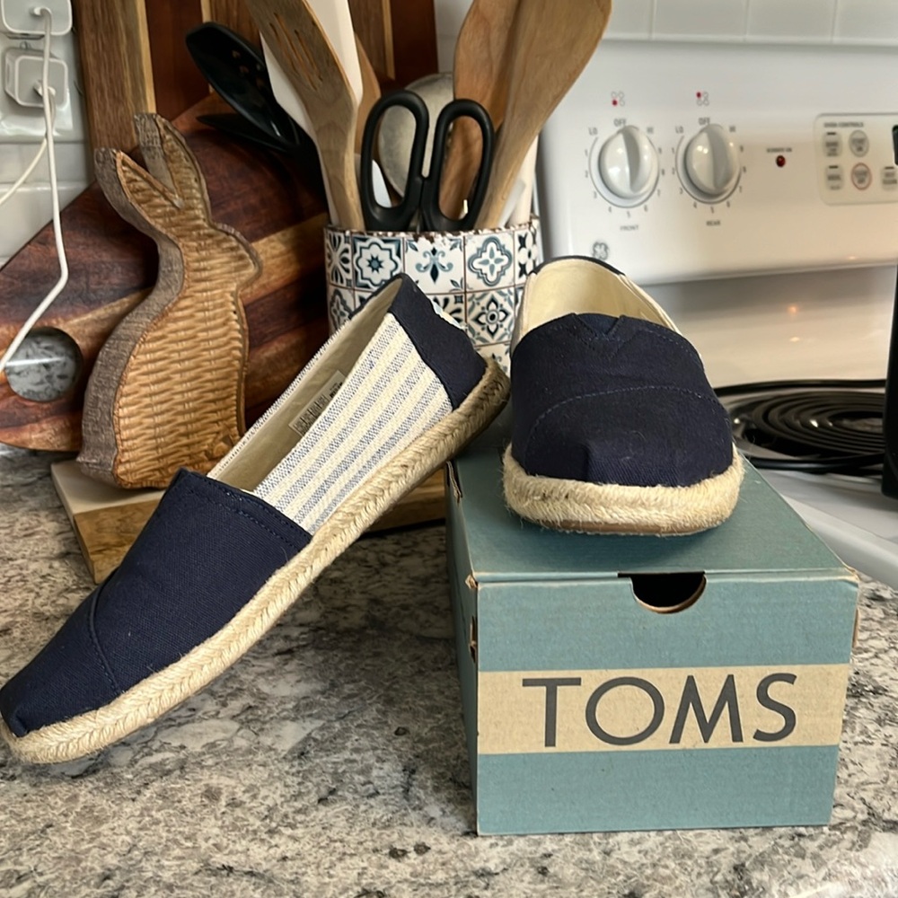 Tom Classic Navy Ivy size 8 Espradilles